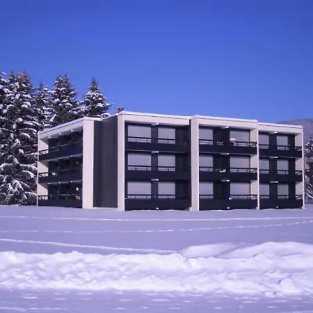 37m² Avec Balcon, 500m Centre Village Et Pistes Ski, Parking Prive - - Fr-1-737-40